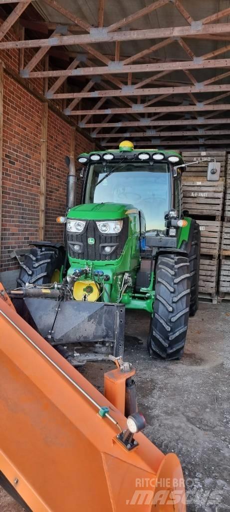 John Deere 6125 R Tratores Agrícolas usados