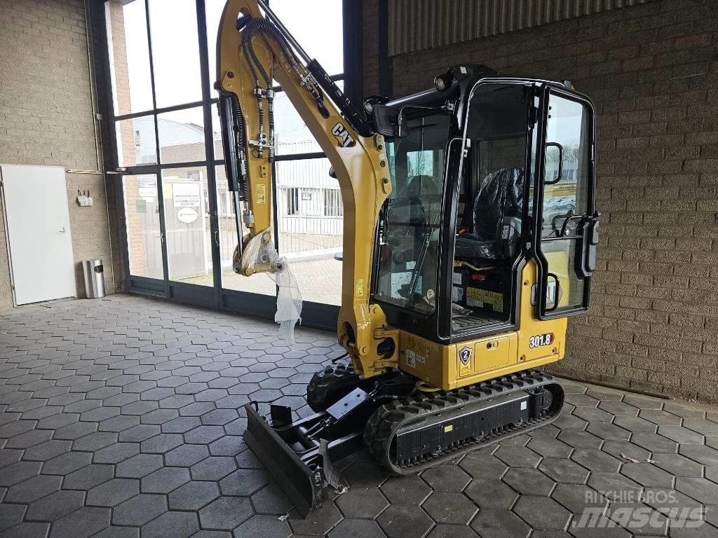 CAT 301.8 Mini Escavadoras <7t
