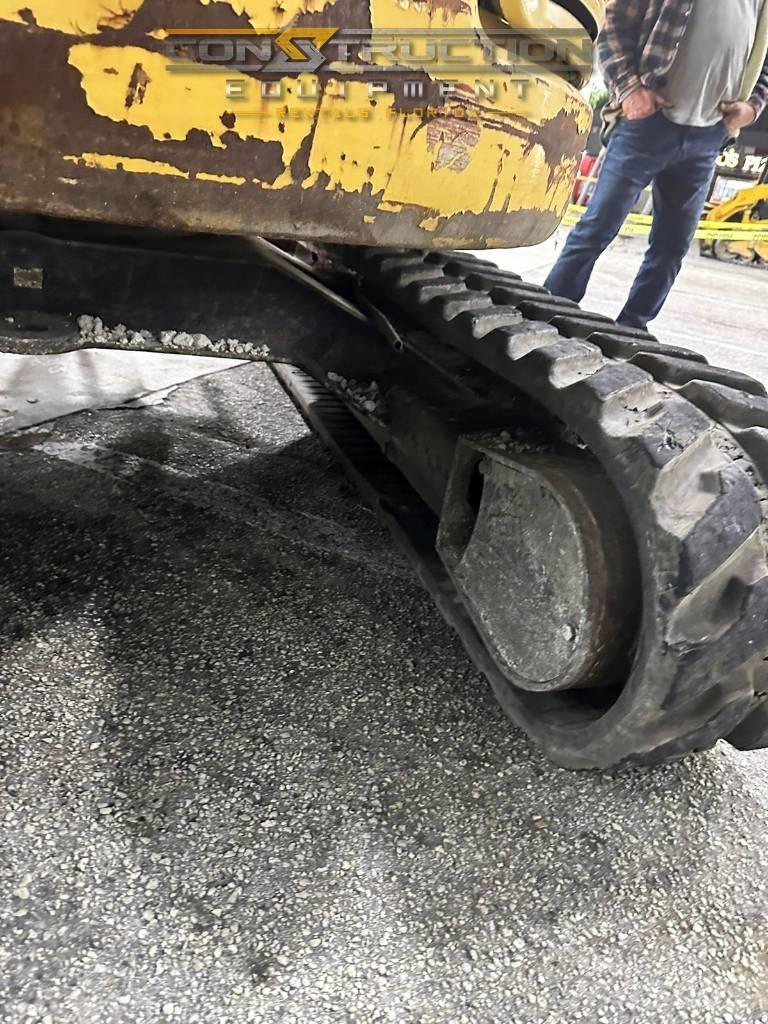 CAT 303.5 E CR Mini Escavadoras <7t