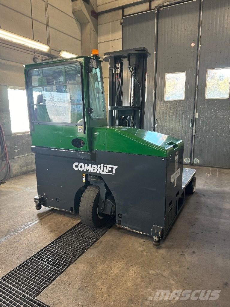 Combilift C4000ET Empilhadores de 4 vias