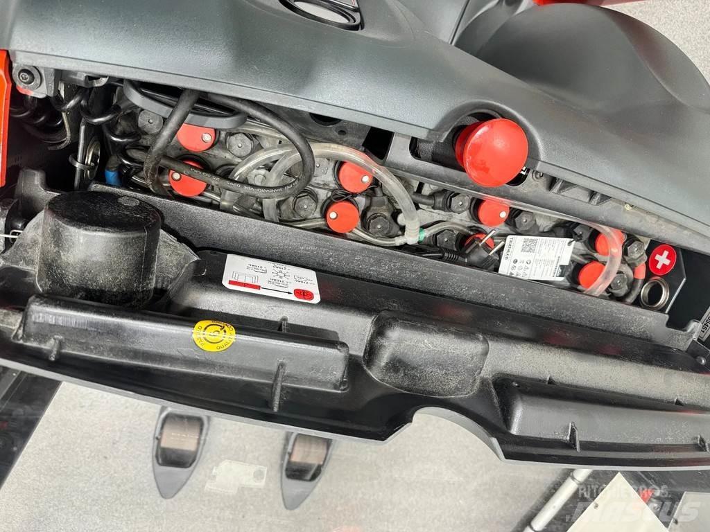 Linde L 12 Empilhador para operador externo