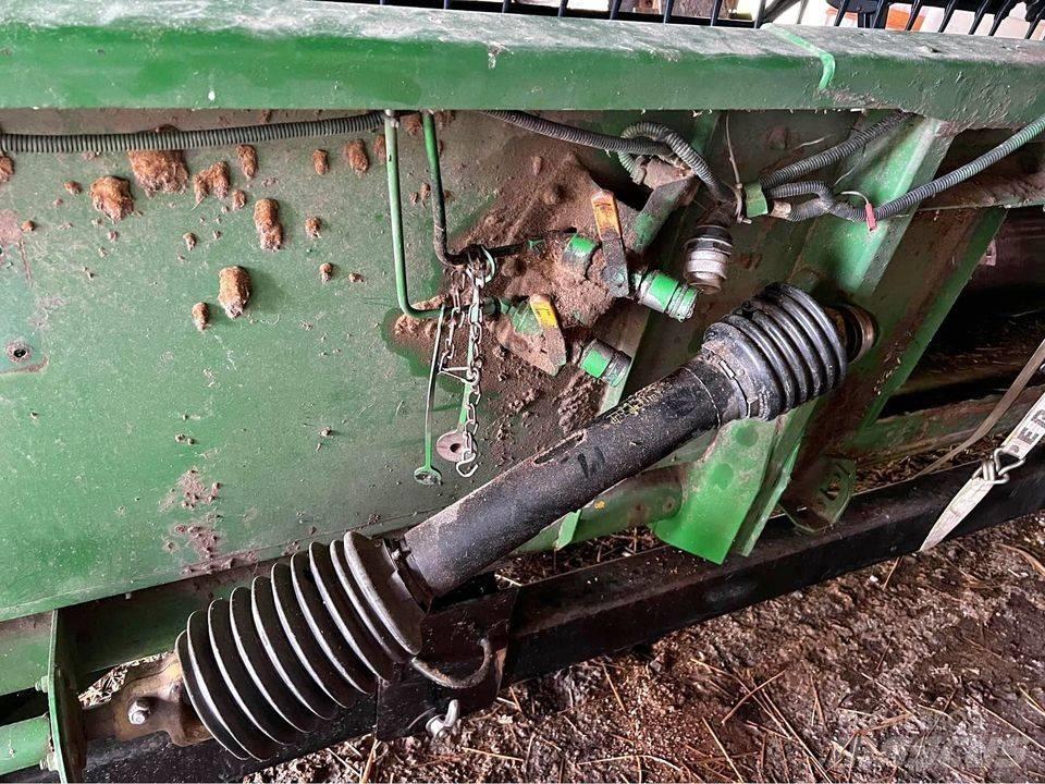 John Deere 925 Ceifeiras debulhadoras compactas
