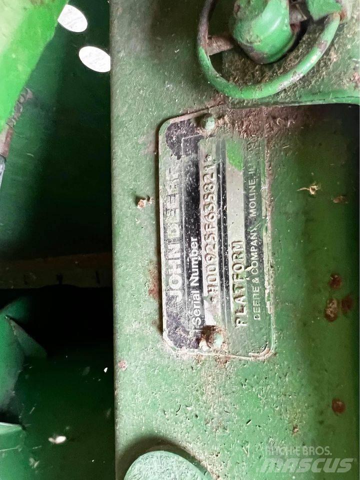 John Deere 925 Ceifeiras debulhadoras compactas