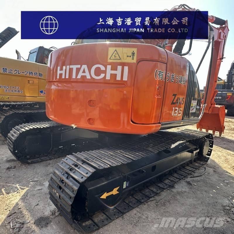 Hitachi ZX 135 US Escavadoras de rastos
