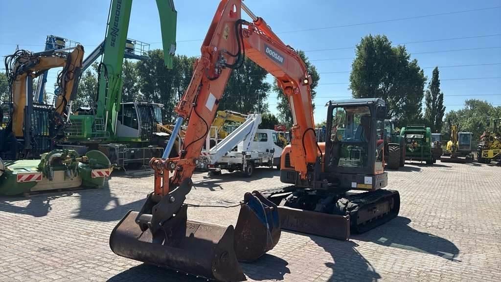 Doosan DX85 0 Escavadoras especiais