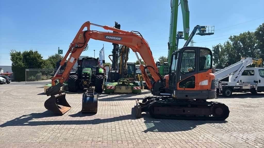 Doosan DX85 0 Escavadoras especiais