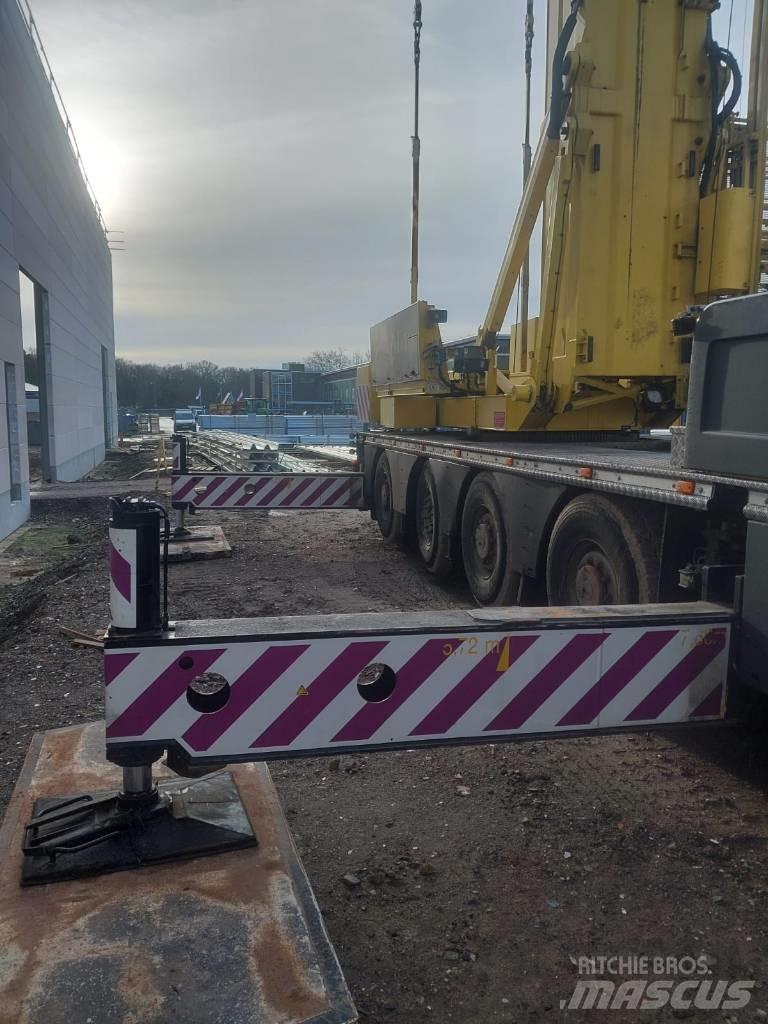 Spierings SK 599 AT5 Gruas de construção