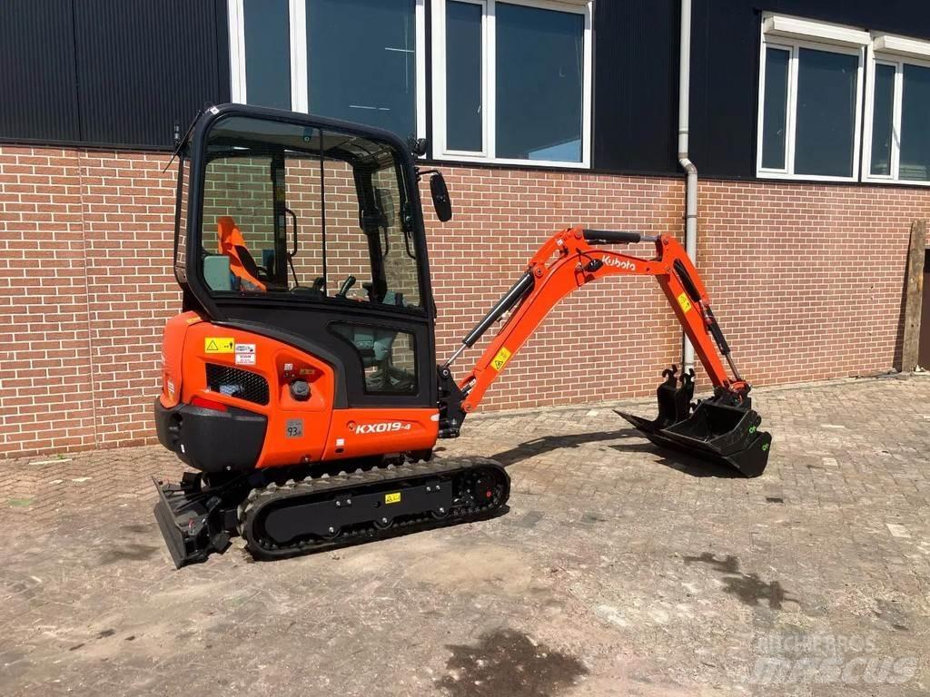 Kubota KX019 4 Mini Escavadoras <7t