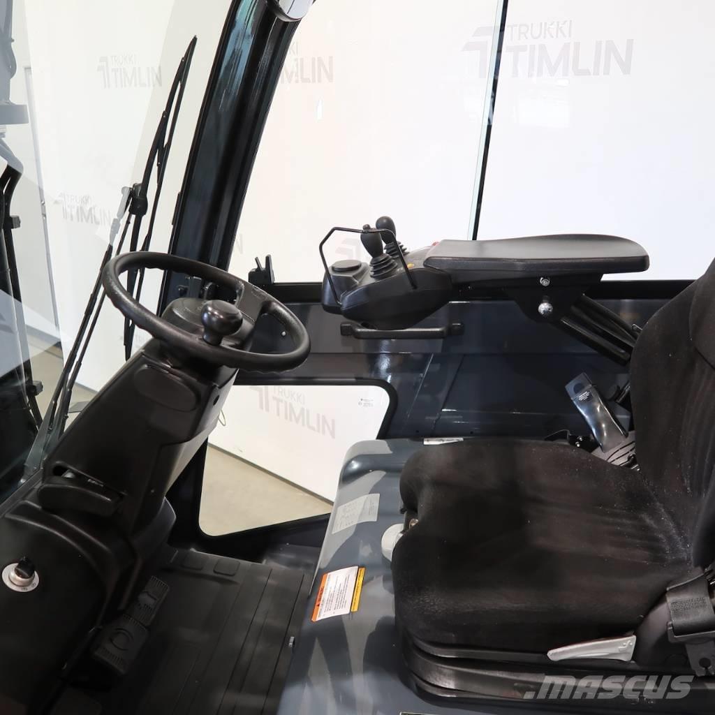 Toyota 8FBMKT25 Empilhadores eléctricos