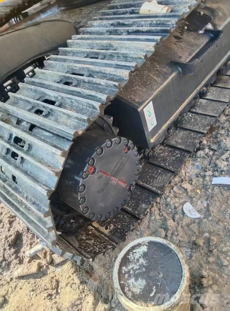 Komatsu 220-8 Escavadoras de rastos