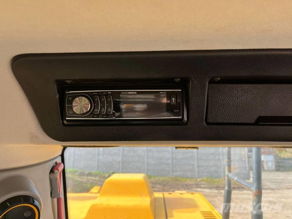 JCB 220X C 4F Escavadoras de rastos