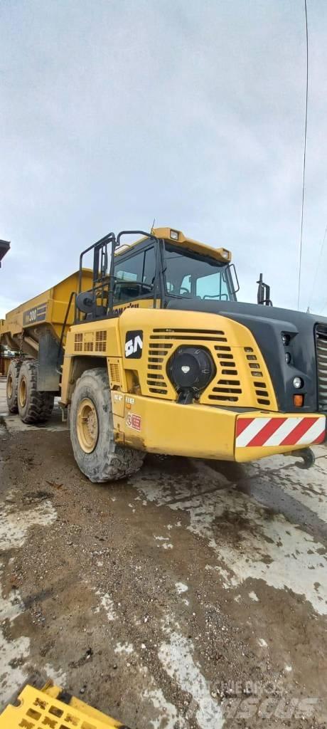 Komatsu HM300-5 Camiões articulados