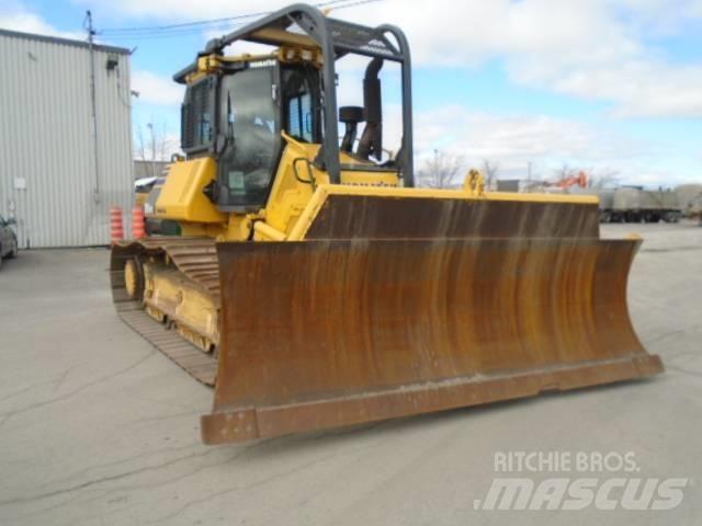 Komatsu D61PX-24 Dozers - Tratores rastos