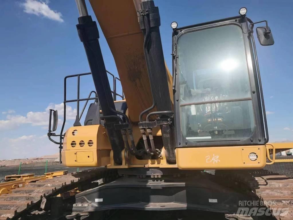 CAT 2020 CAT 374 Escavadoras de rodas