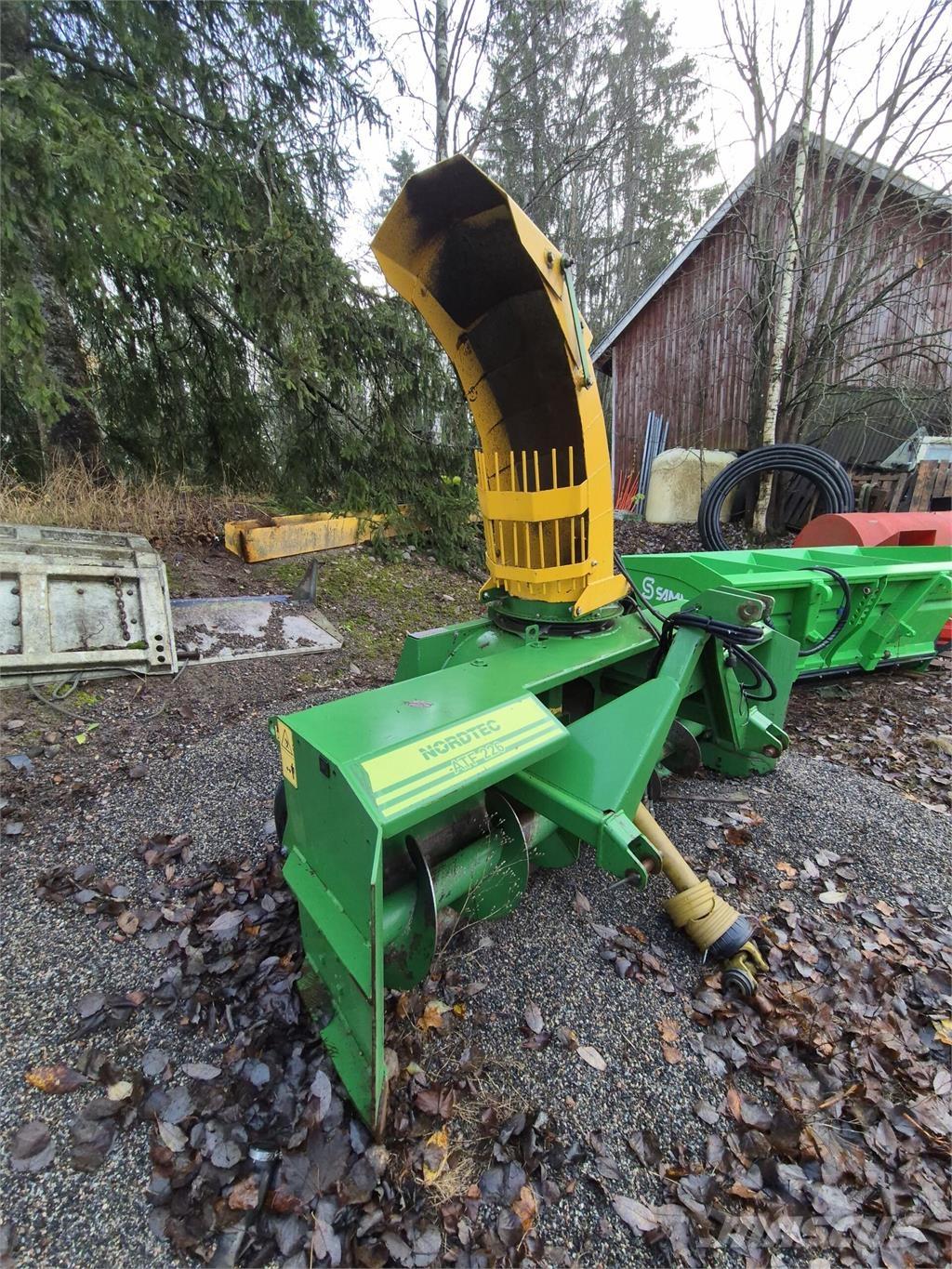 Ala-talkkari 226 Lançadores de neve