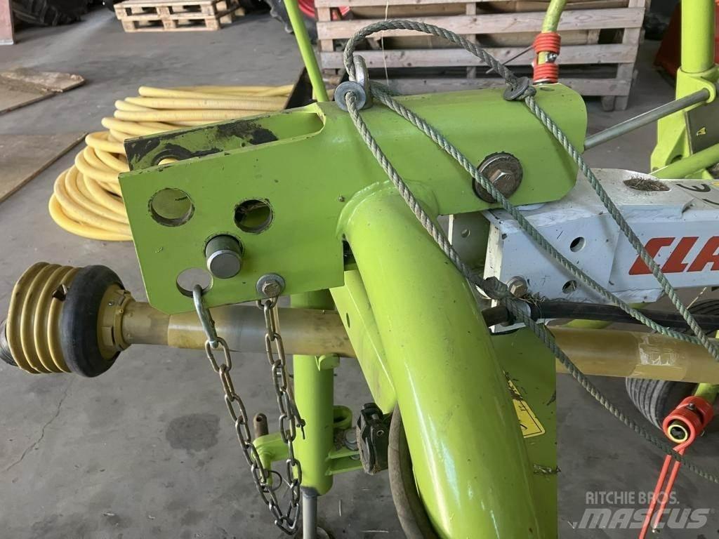 CLAAS VOLTO 64 Ancinho virador