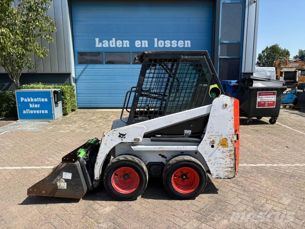 Bobcat S 70 Carregadoras de direcção deslizante