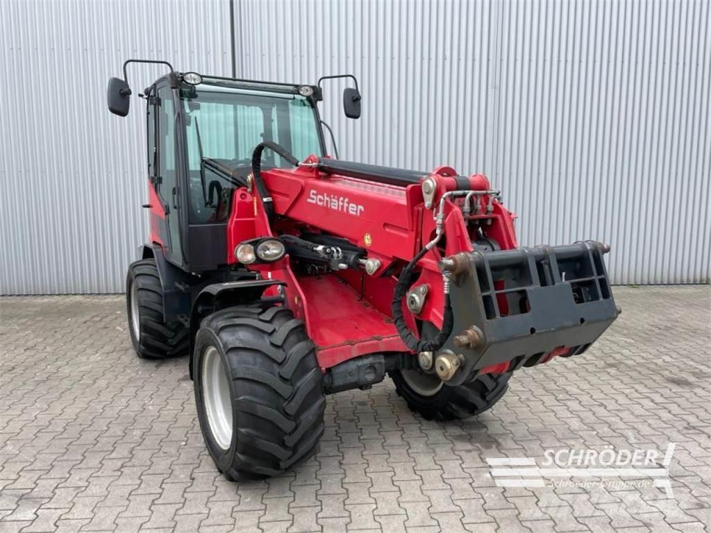 Schäffer 6680 T Pás carregadoras de rodas
