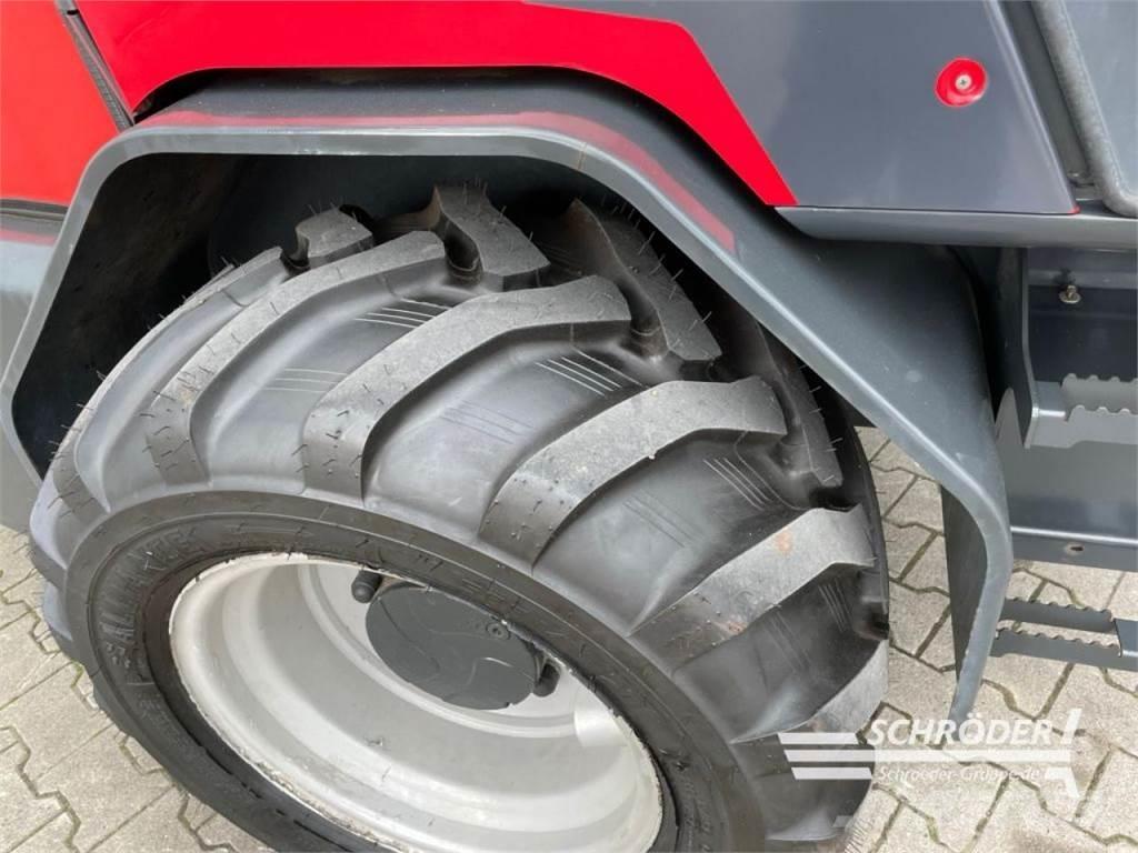 Schäffer 6680 T Pás carregadoras de rodas
