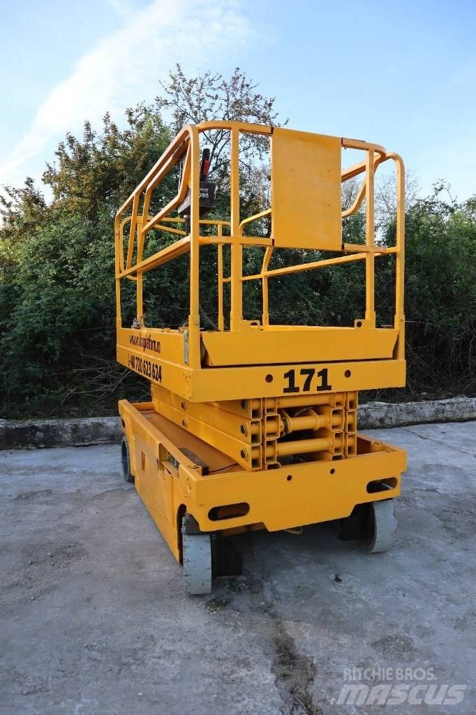 Haulotte Compact 10 Elevadores de tesoura