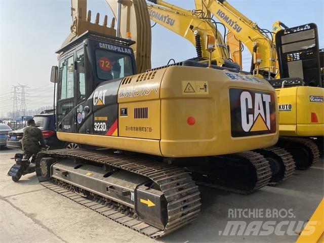 CAT 323 D L Escavadoras de rastos