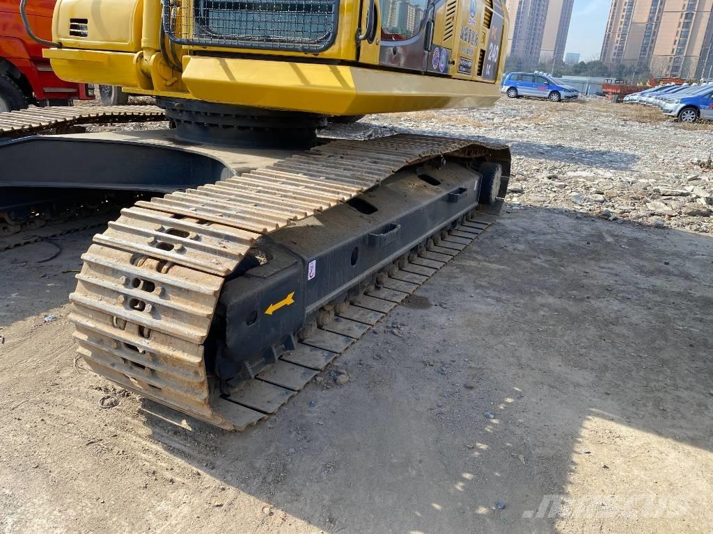 Komatsu PC240-7 Escavadoras de rastos