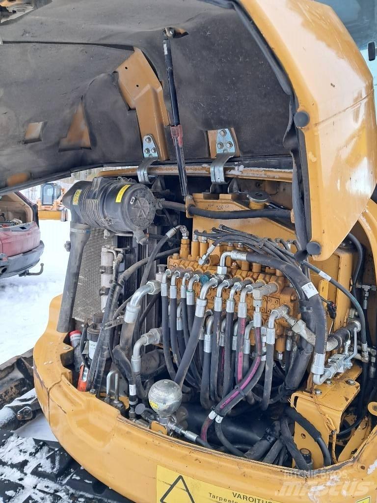 CAT 305 Mini Escavadoras <7t