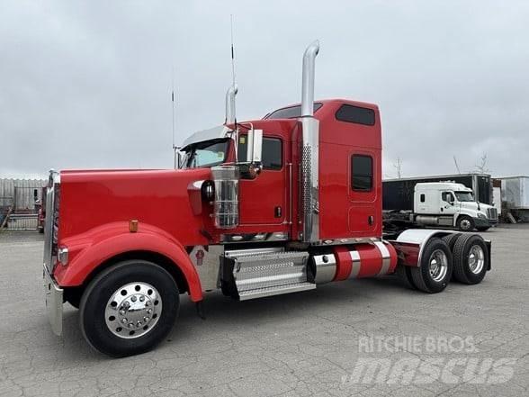 Kenworth W900L Tractores (camiões)