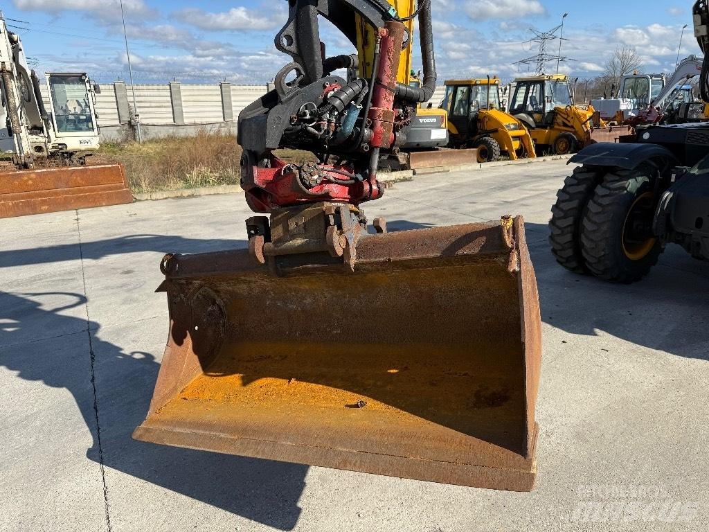 JCB Hydradig Escavadoras de rodas