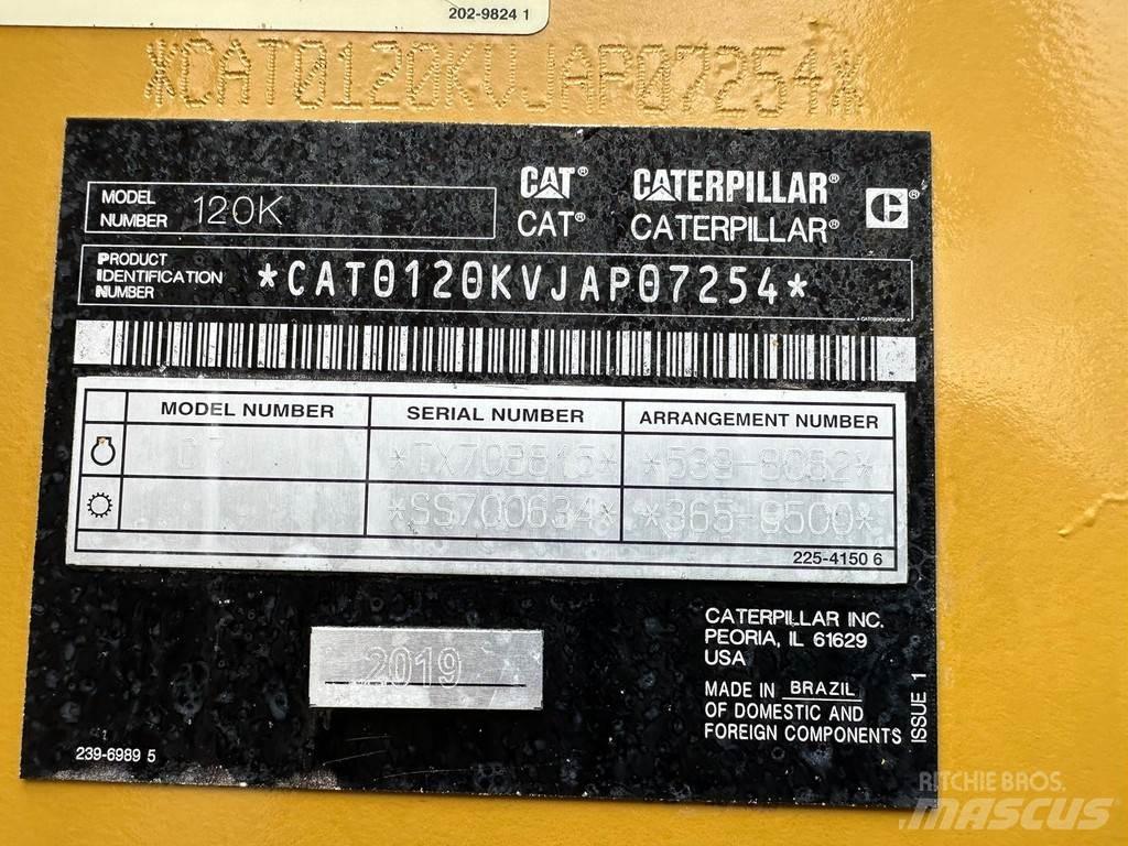 CAT 120K Motoniveladoras