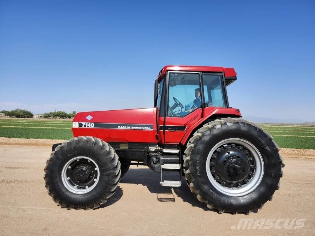 Case IH 7140 Tratores Agrícolas usados
