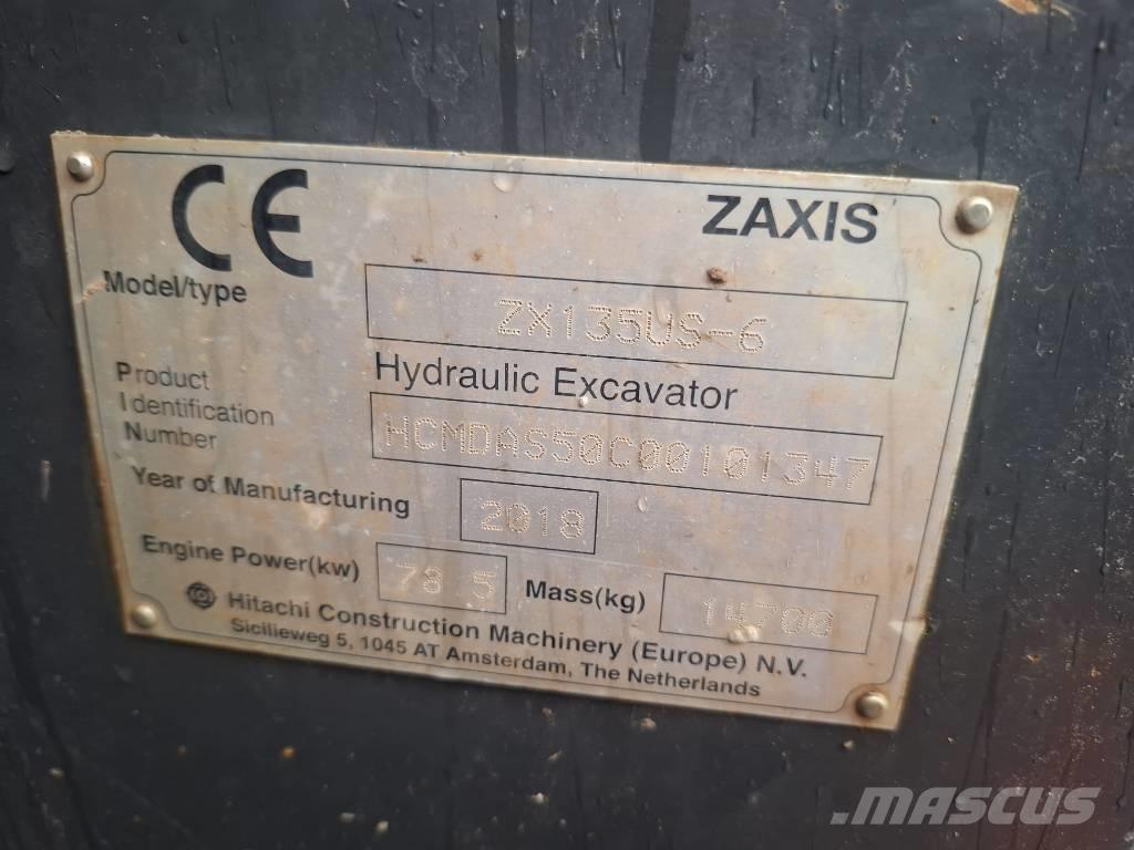 Hitachi ZX 135 US-6 Escavadoras de rastos
