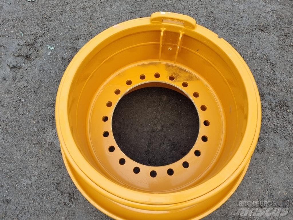 CASE 921 E rims Pneus, Rodas e Jantes