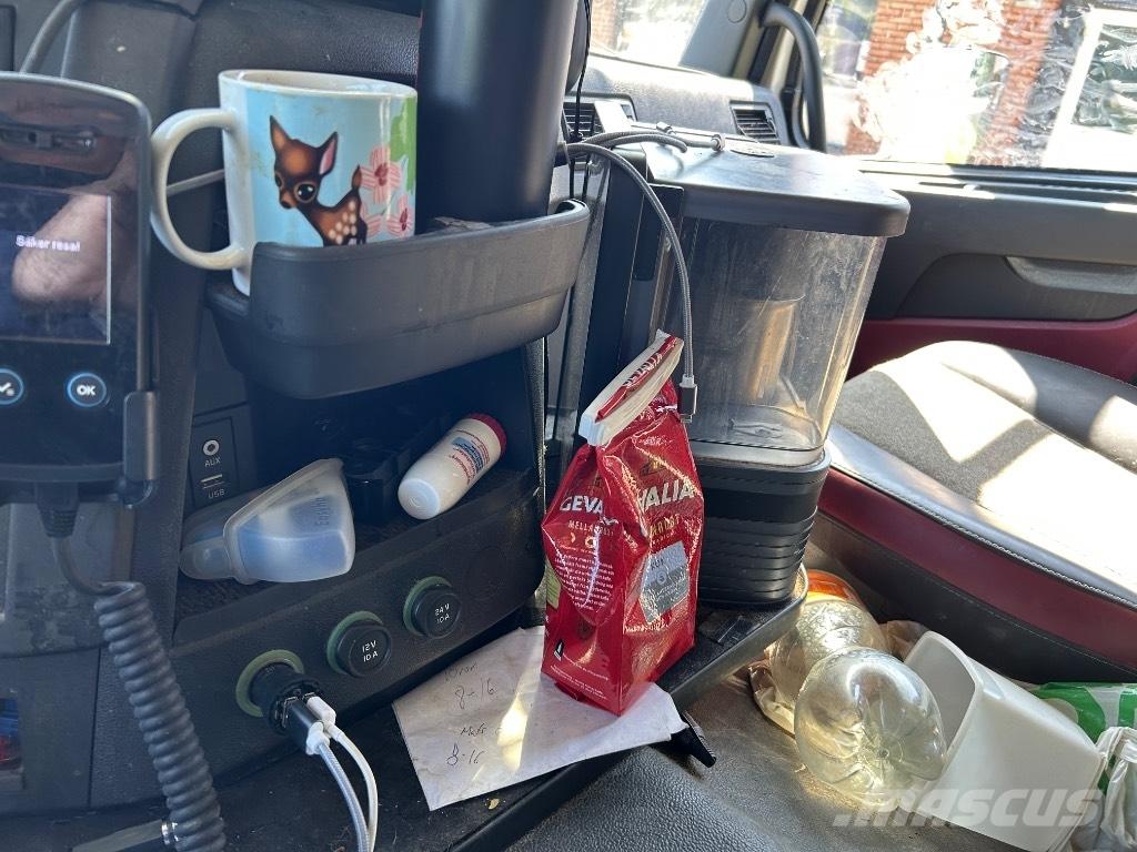 Volvo FMX 510 Camiões Ampliroll