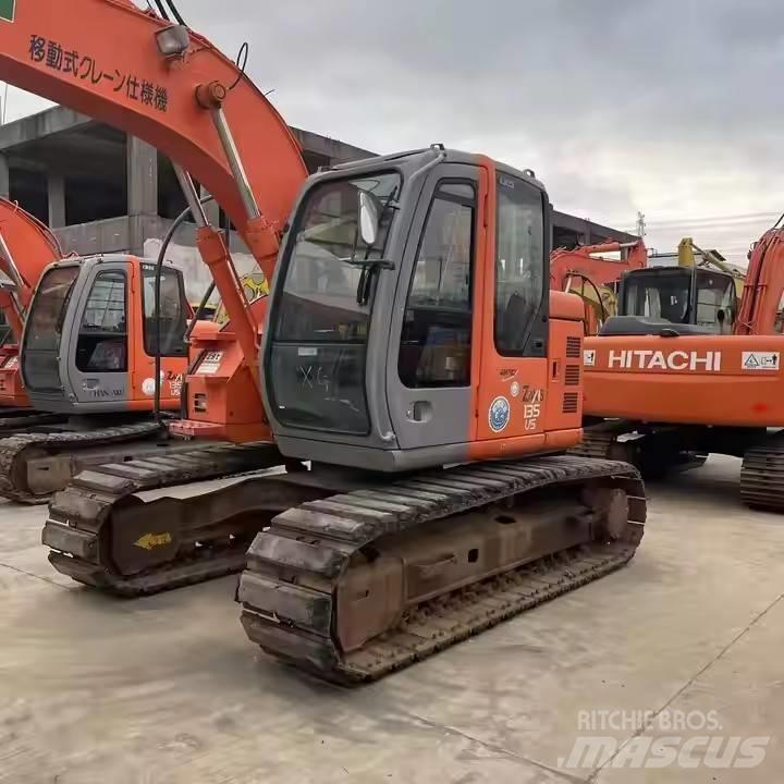 Hitachi ZX135US Escavadoras de rastos