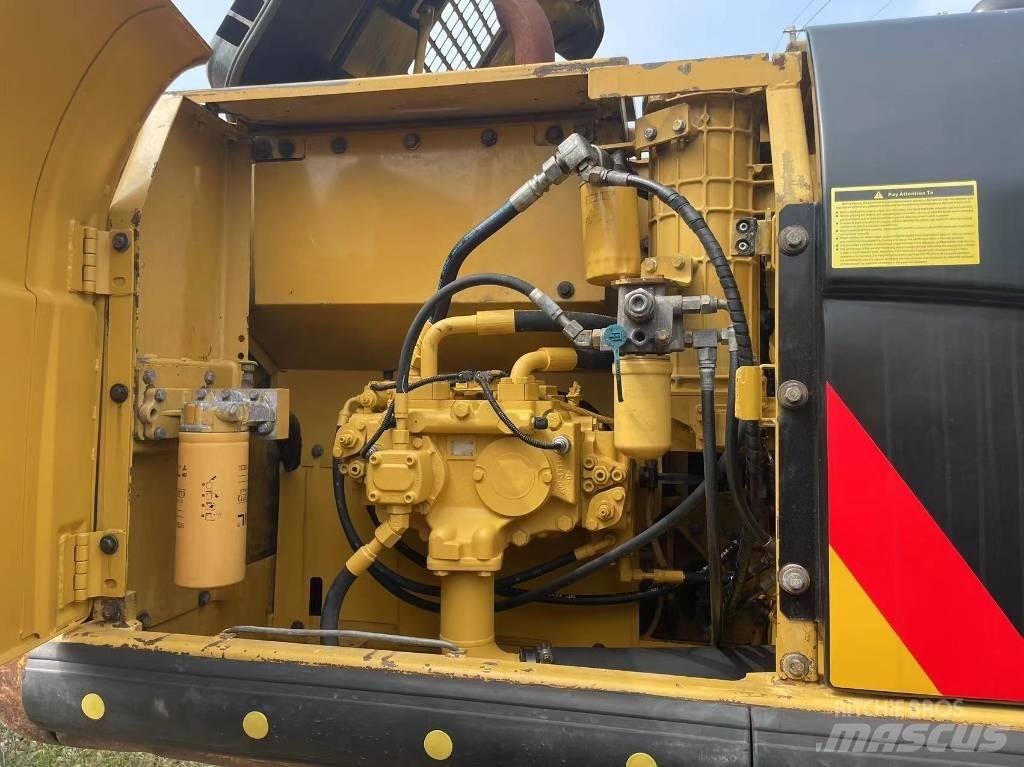 CAT 320 D Escavadoras de rastos