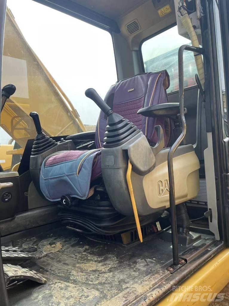 CAT 320 D Escavadoras de rastos