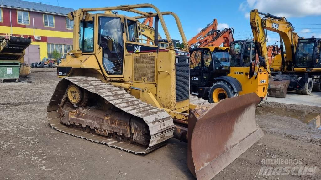CAT D 5 N LGP Dozers - Tratores rastos