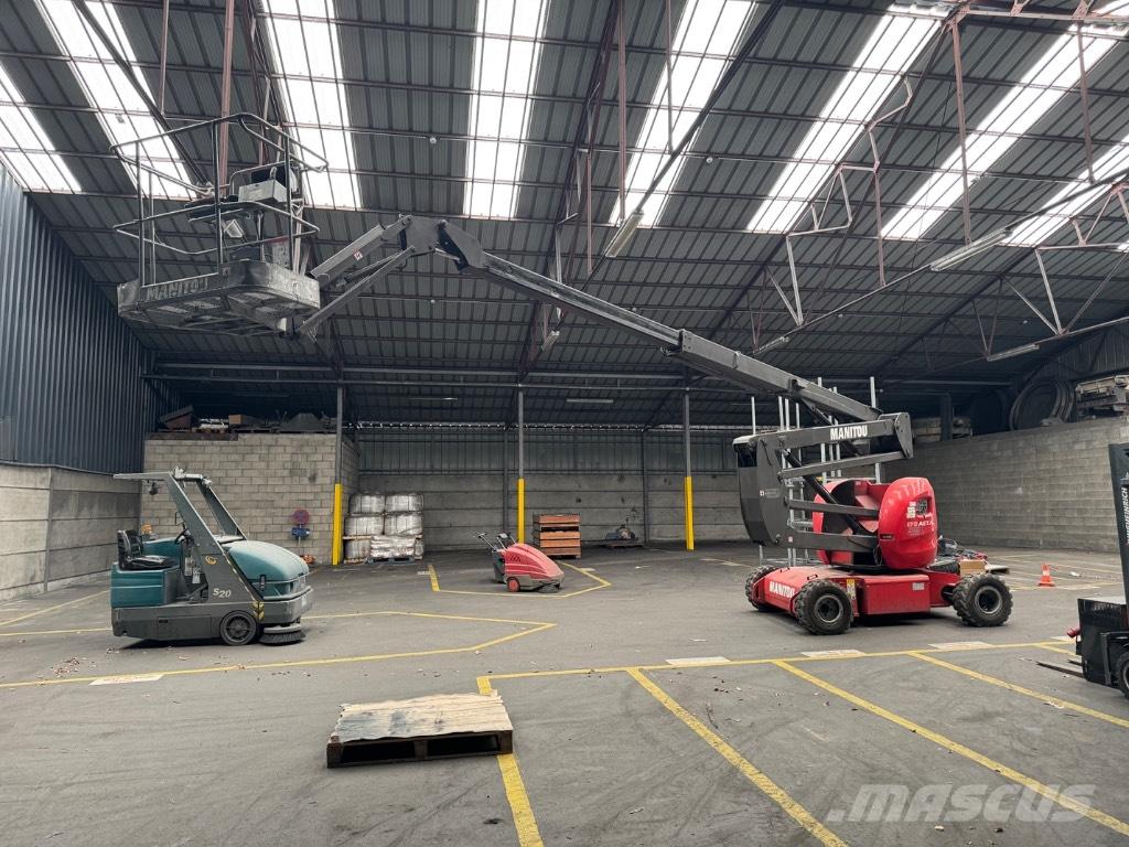 Manitou 170AETJL Elevadores braços articulados