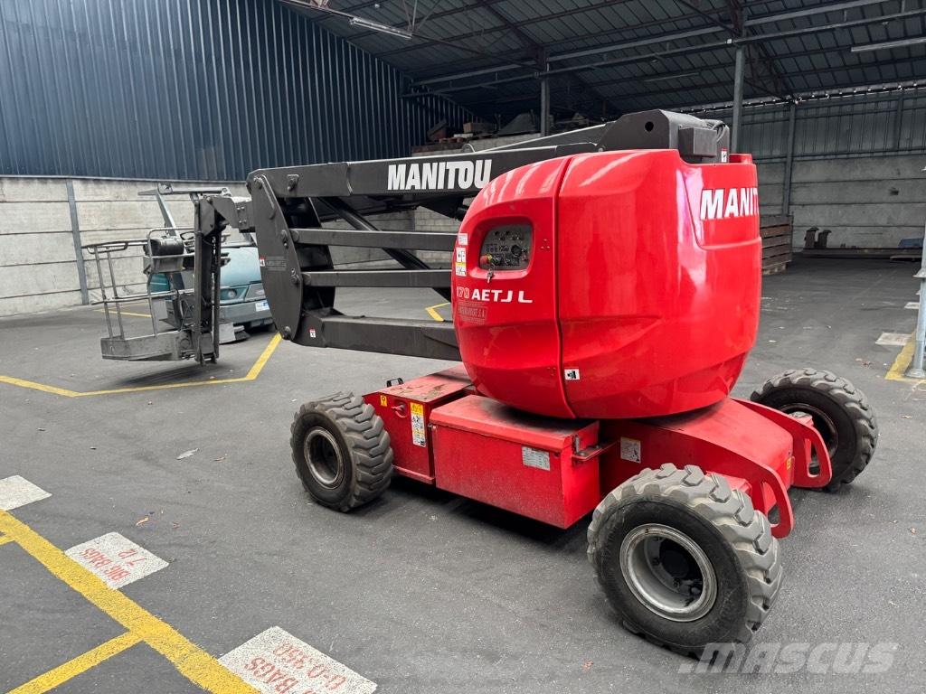 Manitou 170AETJL Elevadores braços articulados