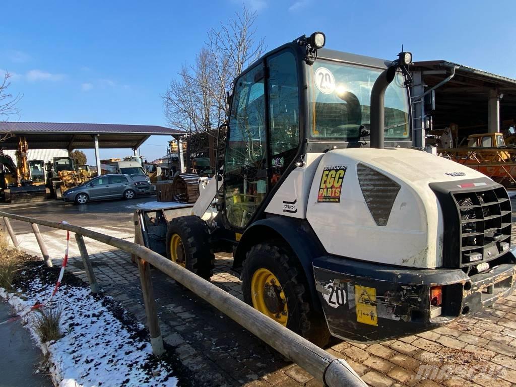 Komatsu WA 70-7 Pás carregadoras de rodas