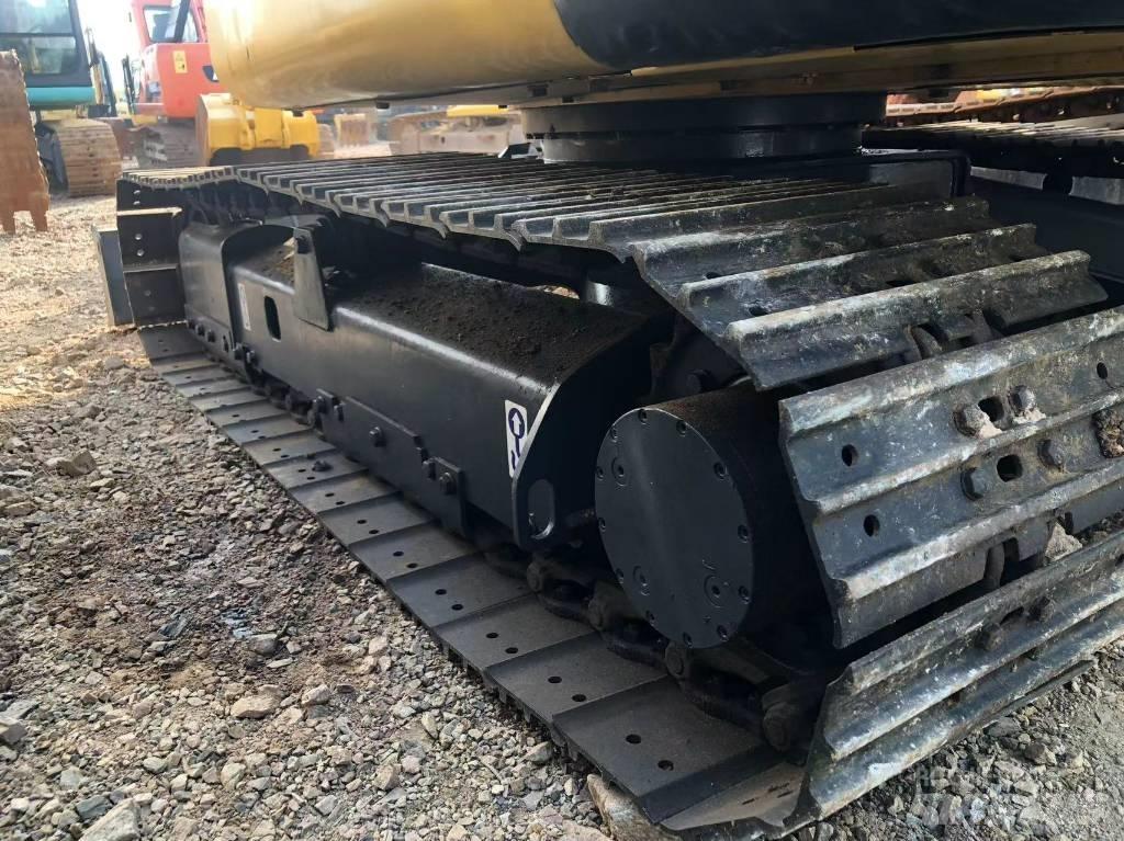 Komatsu 56-7 Escavadoras de rastos
