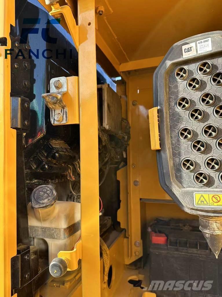 CAT 320 GC Escavadoras de rastos