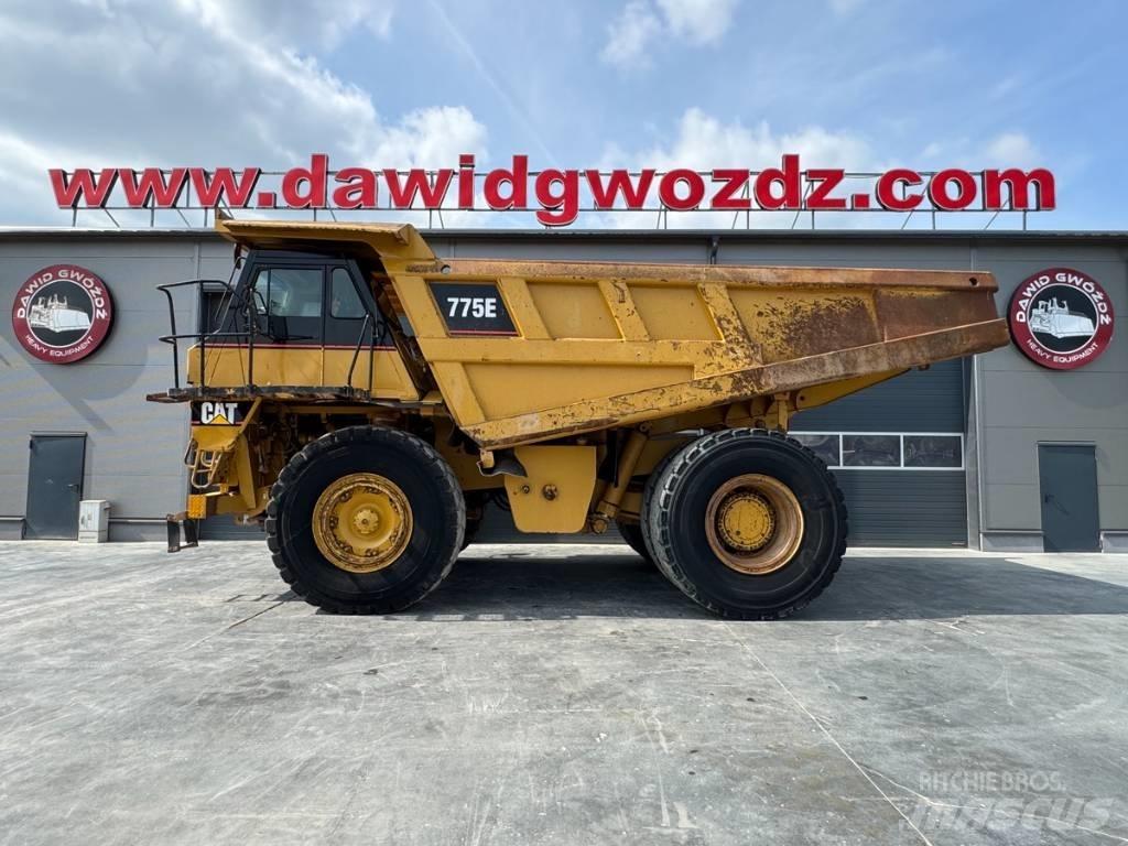 CAT 775 E Camiőes dumper basculantes rígidos