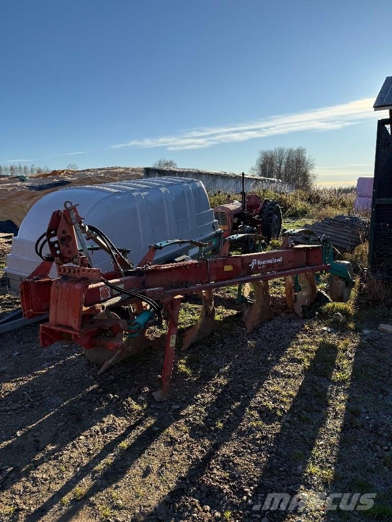 Kverneland AD-85 Charruas convencionais