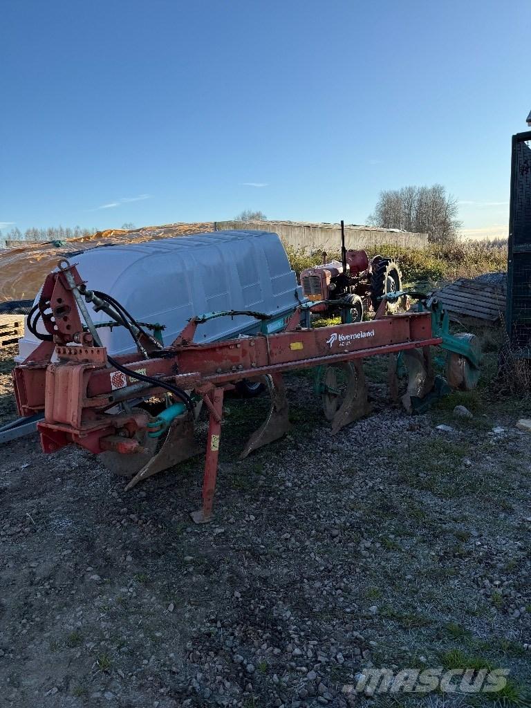 Kverneland AD-85 Charruas convencionais