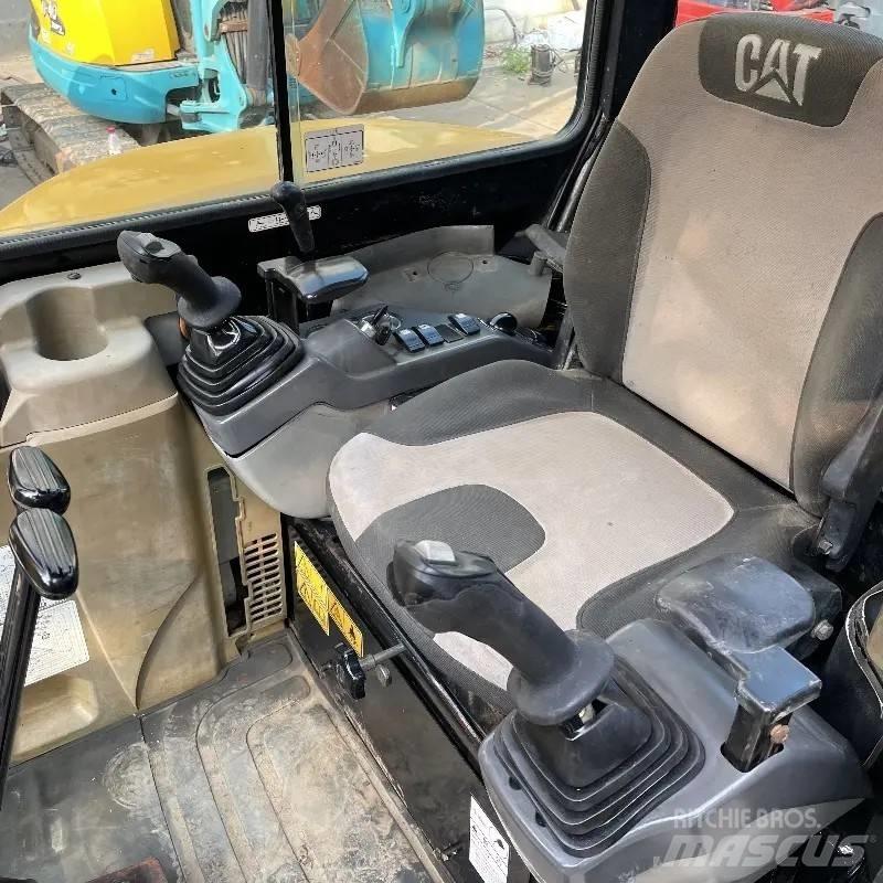 CAT 303.5 C CR Mini Escavadoras <7t