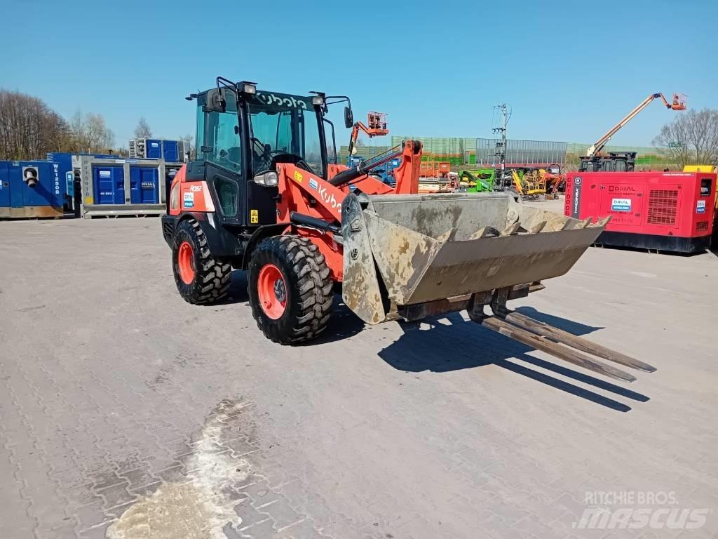 Kubota R 082 Pás carregadoras de rodas