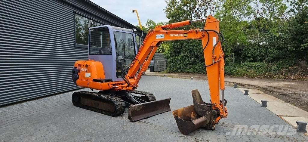 Hitachi EX30 Mini Escavadoras <7t