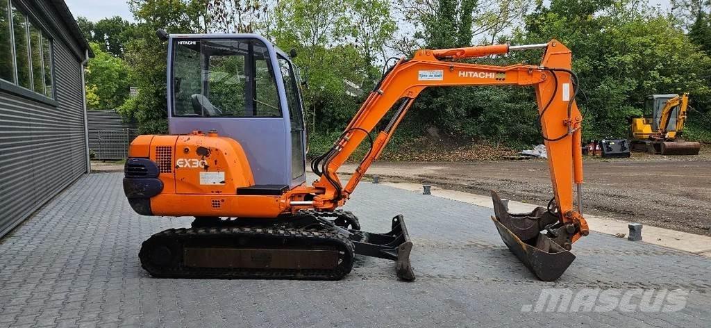 Hitachi EX30 Mini Escavadoras <7t